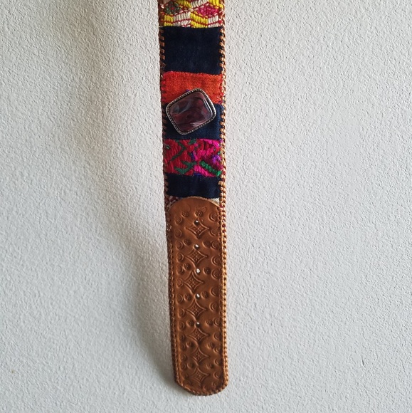 Multi-color Leather Embroidered Belt Size Small - Picture 7 of 12
